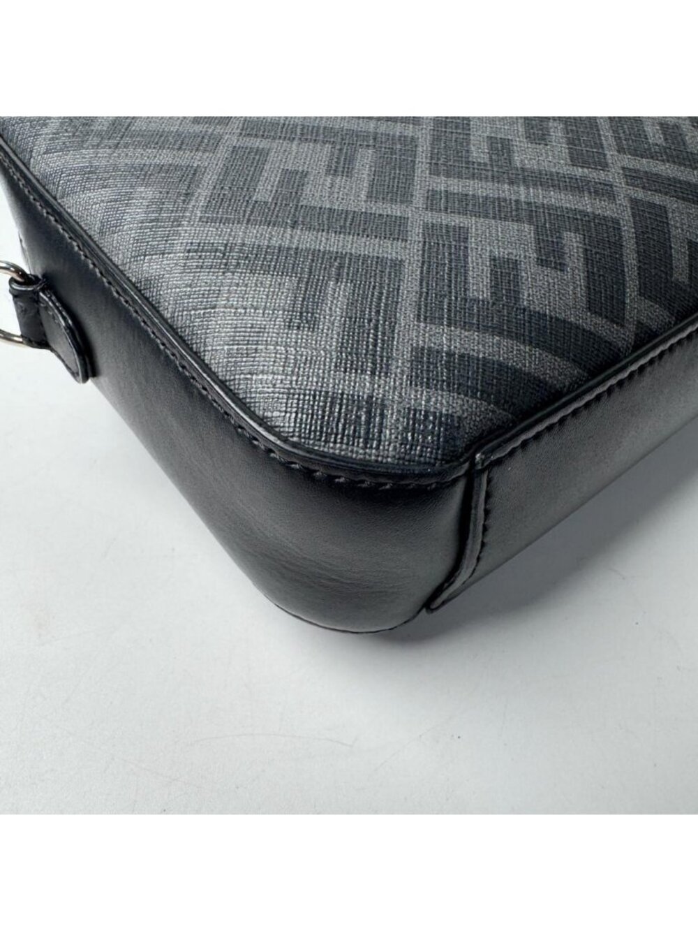 Fendi Diagonal Camera - Picture 14 of 16